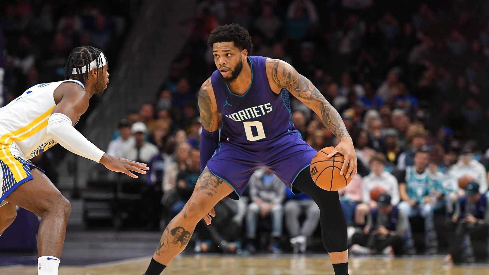 记者:勇士、雄鹿、太阳有意迈尔斯-布里奇斯,黄蜂要价1-2首轮