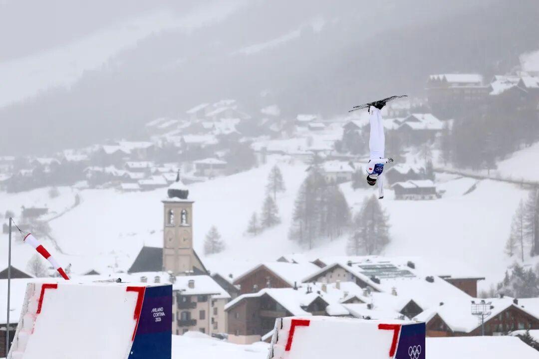 中国队夺得自由式滑雪空中技巧混合团体铜牌!本届冬奥会空中技巧2金3铜收官