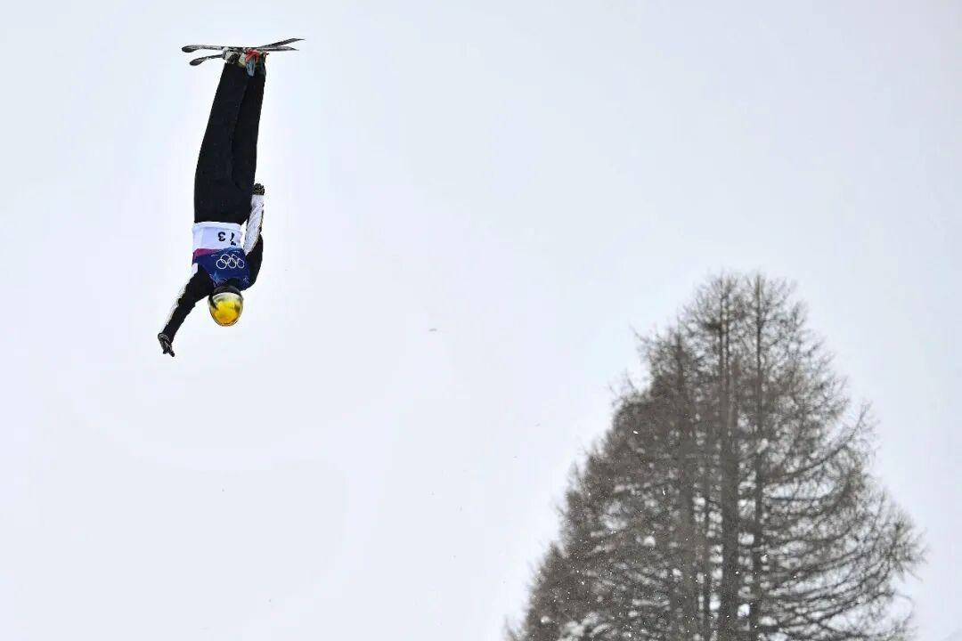 中国队夺得自由式滑雪空中技巧混合团体铜牌!本届冬奥会空中技巧2金3铜收官
