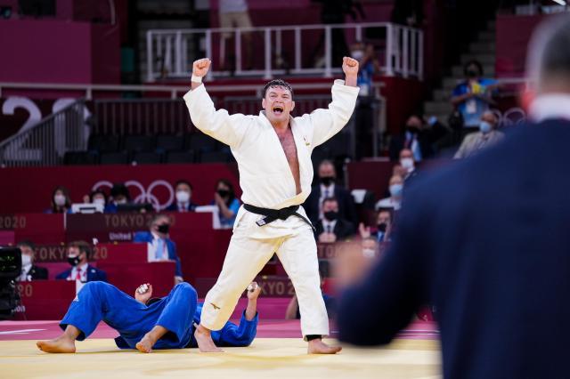 爱游戏app-东奥再现久违“三国杀” 半程中美日争金“刺刀见血”