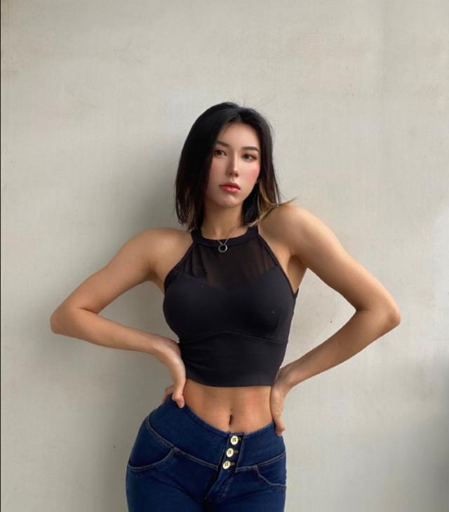 【早报】曝梅西提续约条件：签一超巨+续约小妖！